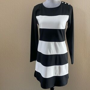 Cremieux Black & Cream Striped Long Sleeve Dress – Size Small